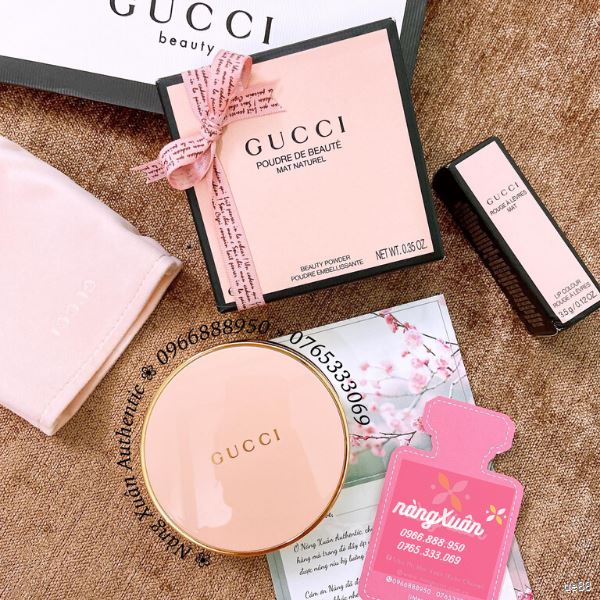 Hình shop chụp phấn phủ dạng nén GUCCI Poudre De Beaute Mat Naturel Face Powder 02