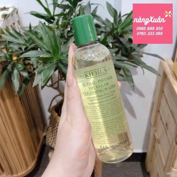 Nước tẩy trang thảo dược Kiehl’s Herbal - Infused Micellar Cleansing Water 250ml.