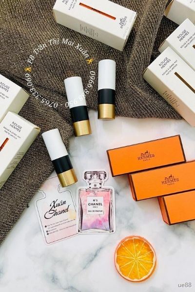 Thỏi son xinh đẹp HERMES Rouge Casaque chính hãng tại NÀNG XUÂN AUTHENIC.