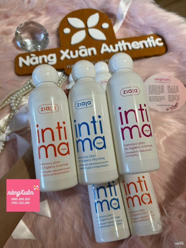 Dung Dịch Vệ Sinh Phụ Nữ INTIMA ZIAJA