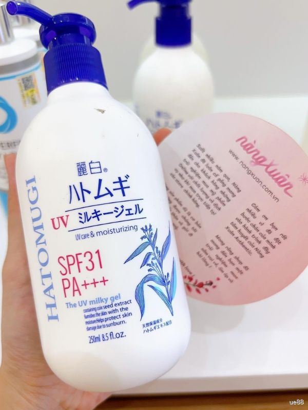 HATOMUGI The UV Milky Gel SPF31 PA+++ 250ml Nhật Bản